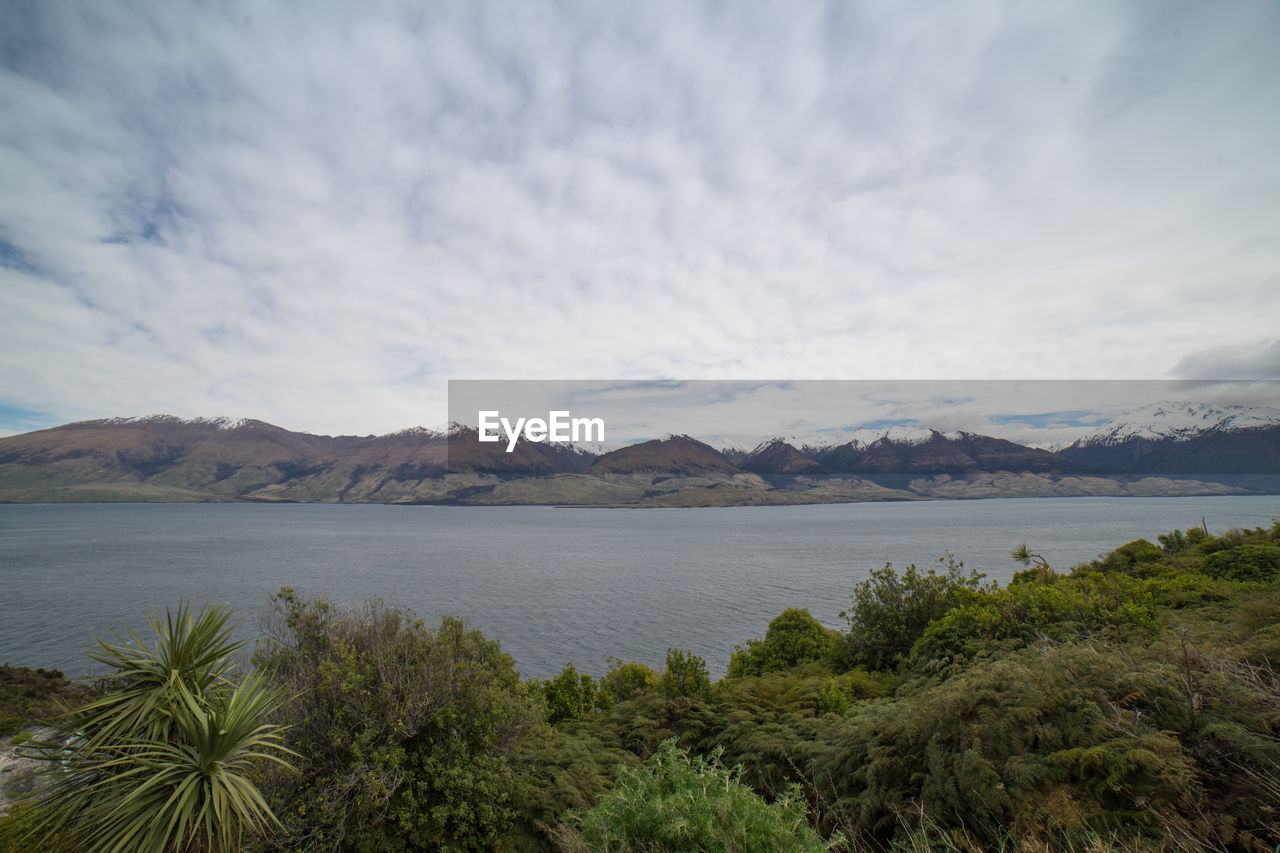 Amazing view of lake pukaki with snow capped mountains in the background.view from queenstown. 