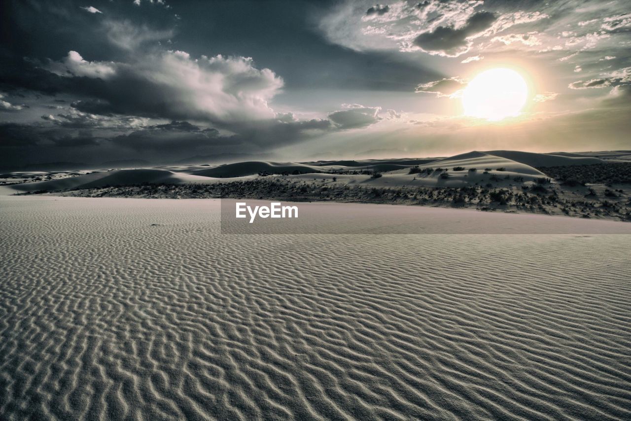 SCENIC VIEW OF MOUNTAIN RANGE AGAINST SKY