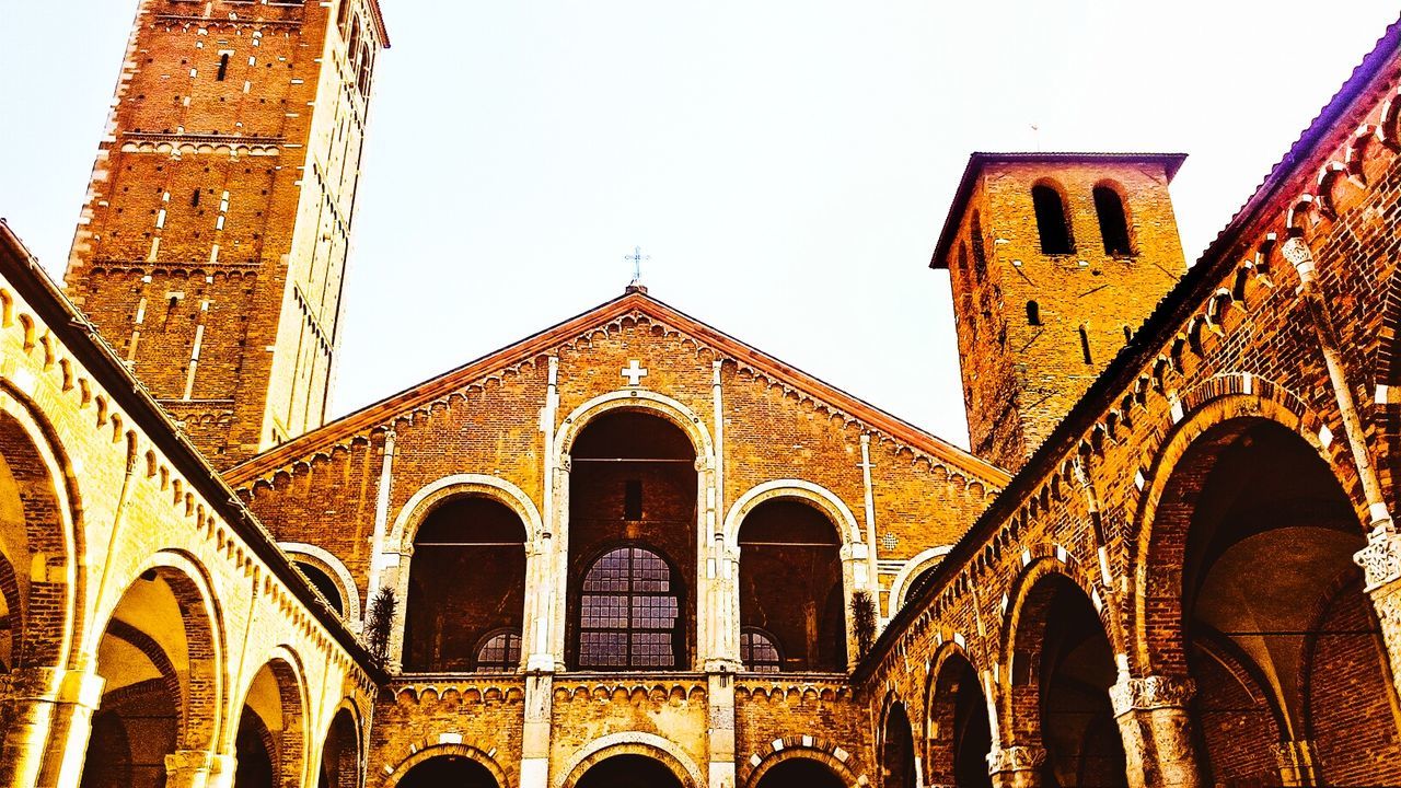 LOW ANGLE VIEW OF HISTORIC BUILDING