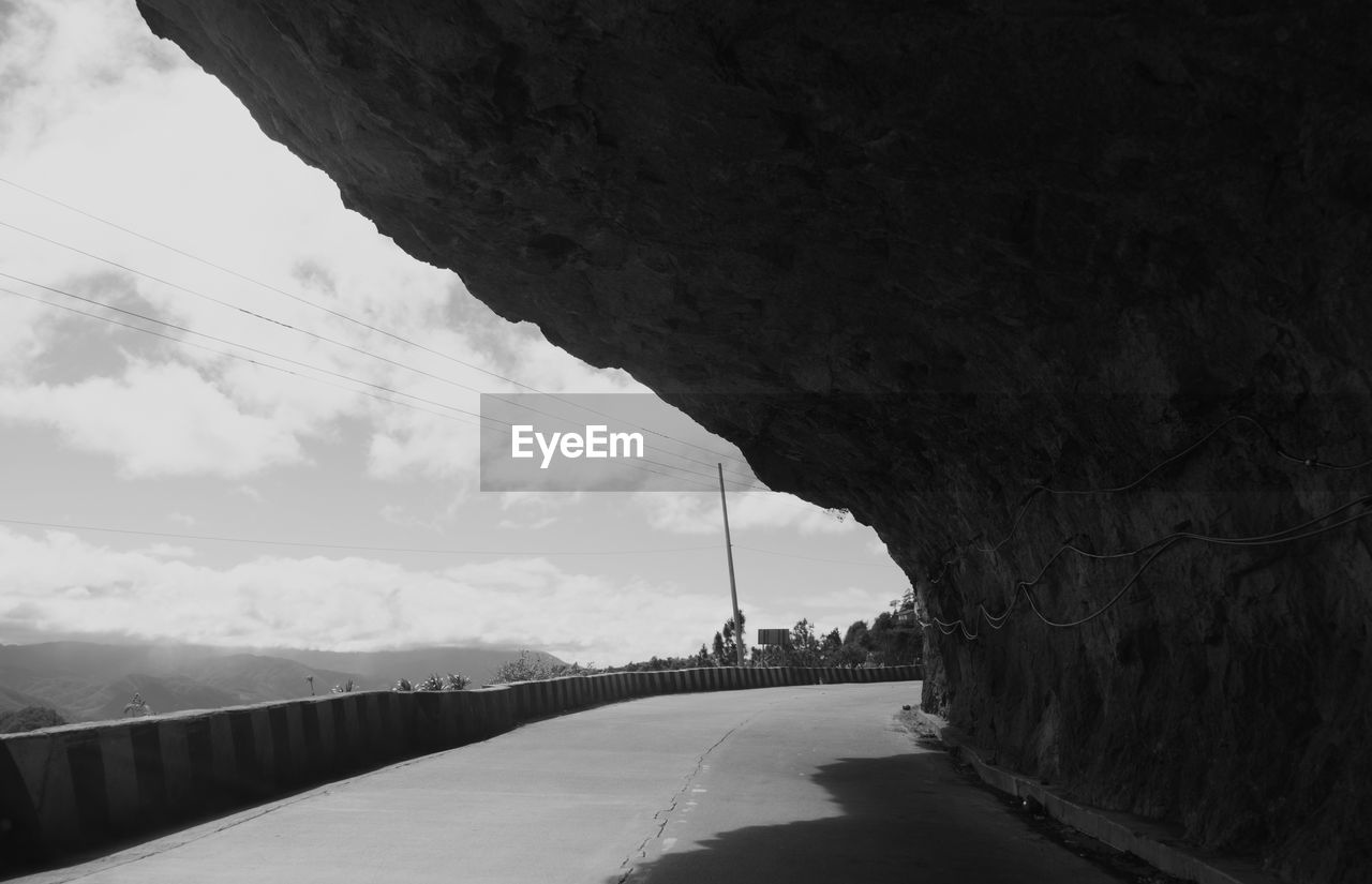 ROAD PASSING THROUGH A MOUNTAIN