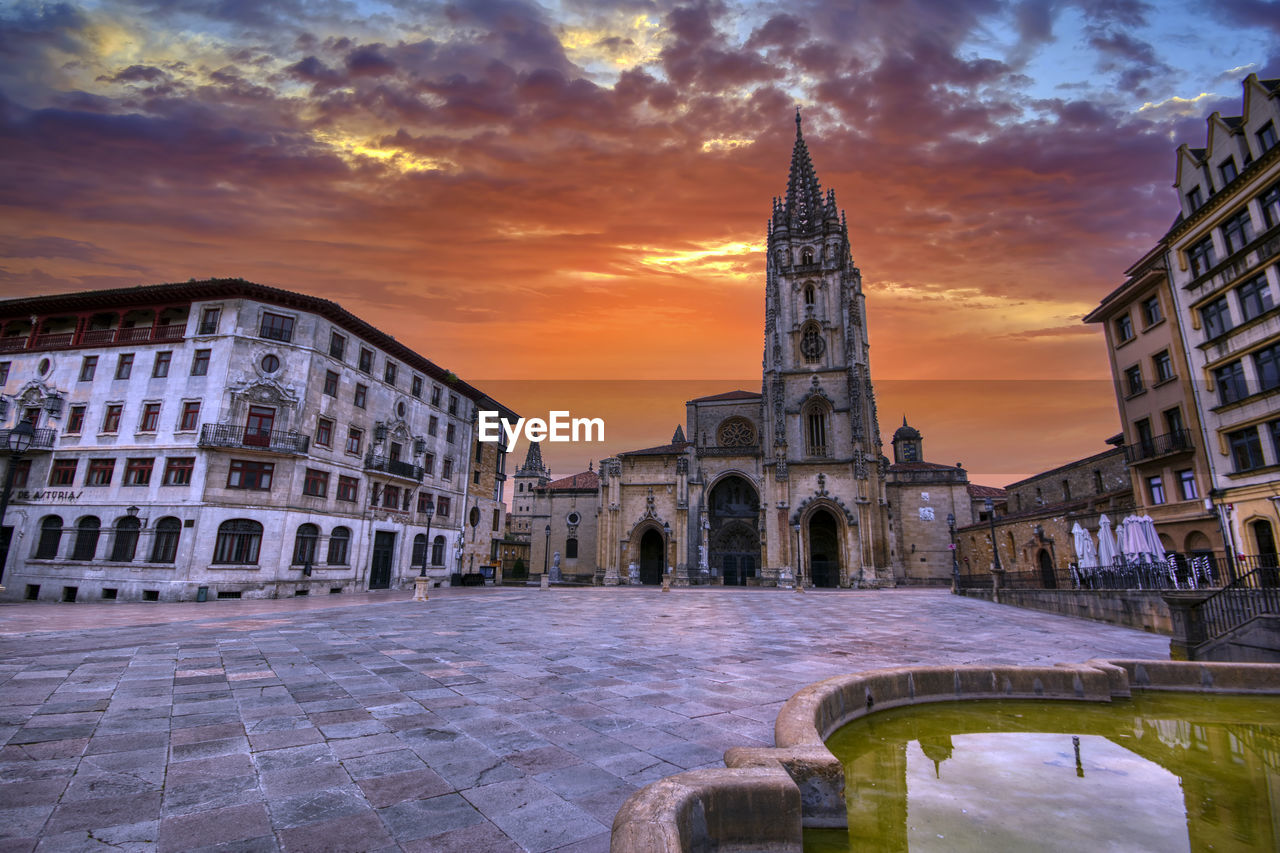 Sunrise in the cathedral square in oviedo, asturias, spain.