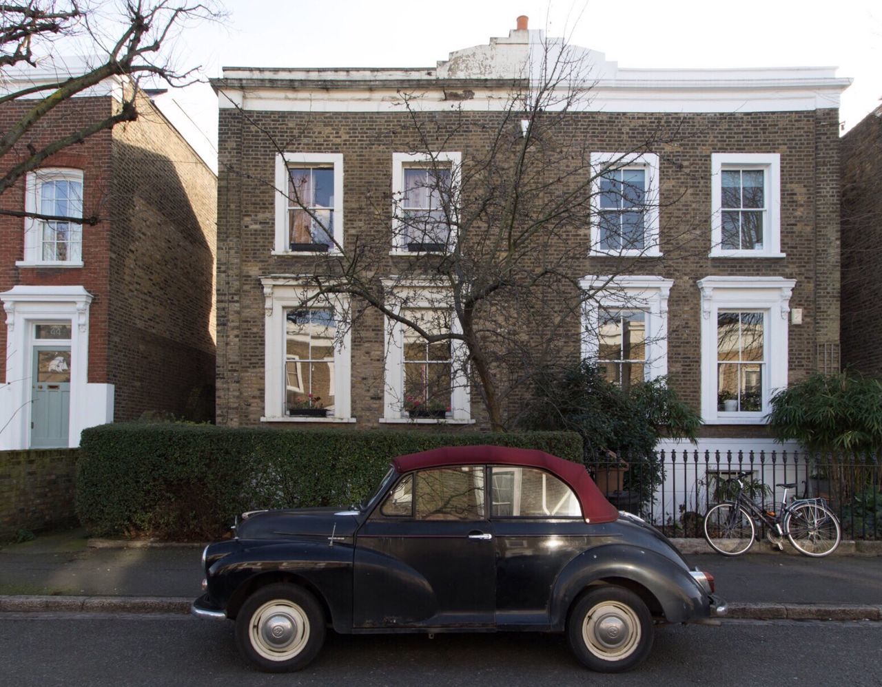 PARKED CARS ON ROAD