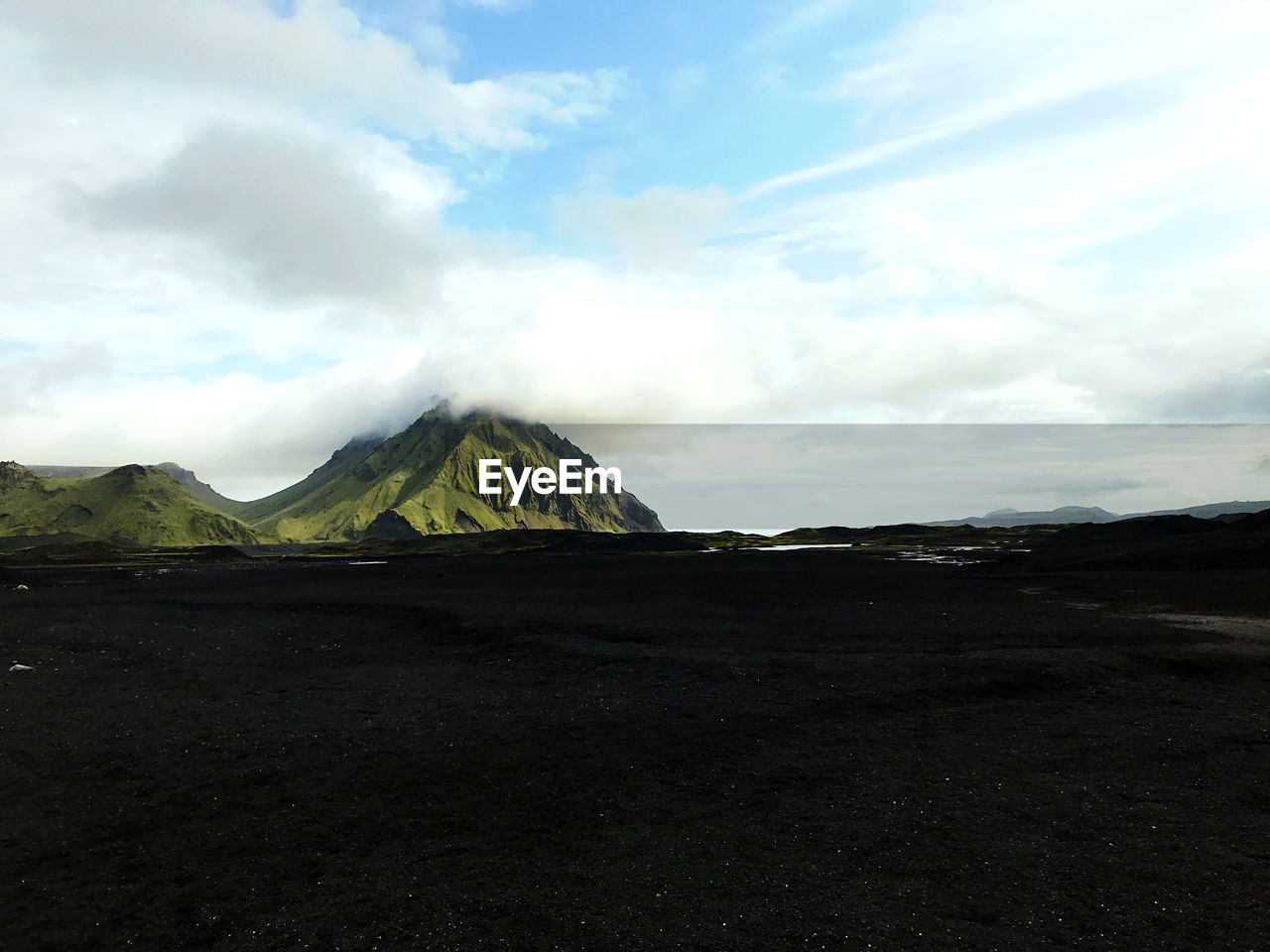 SCENIC VIEW OF MOUNTAIN AGAINST SKY