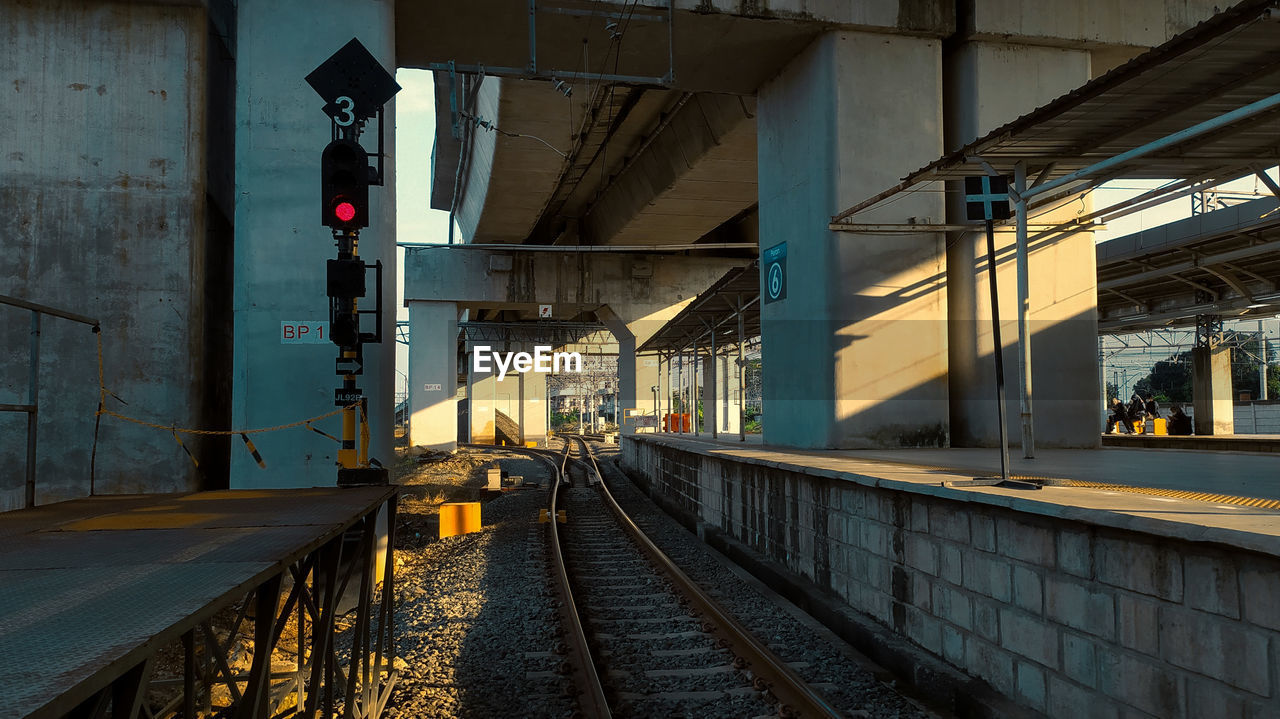 Railroad station platform