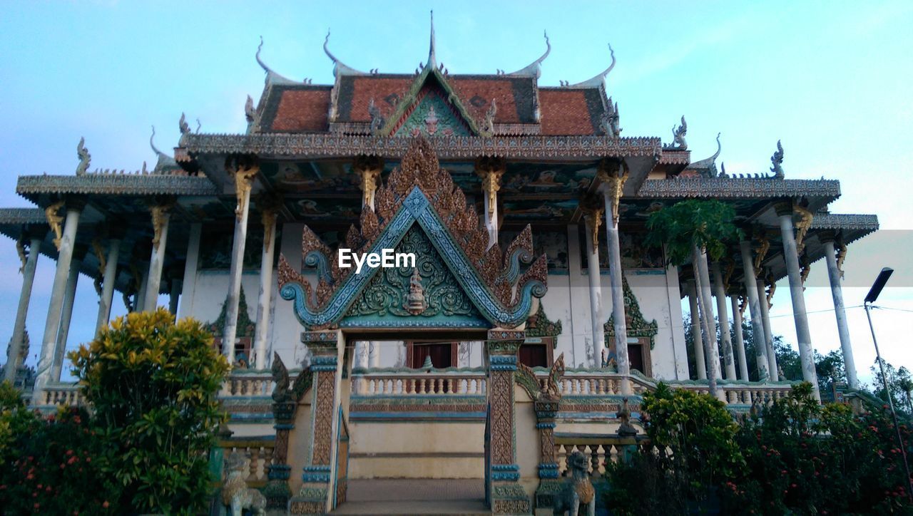 LOW ANGLE VIEW OF TEMPLE