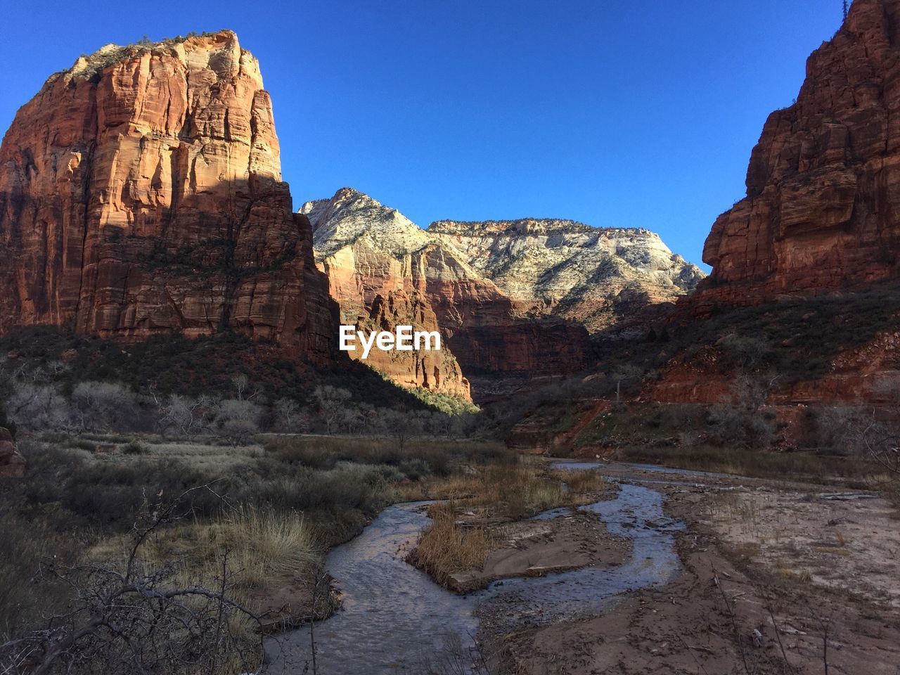 ROCK FORMATIONS IN A CANYON