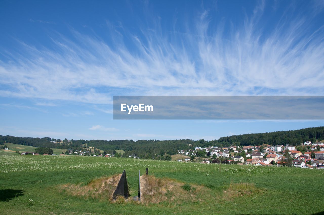 PANORAMIC VIEW OF LANDSCAPE AGAINST SKY