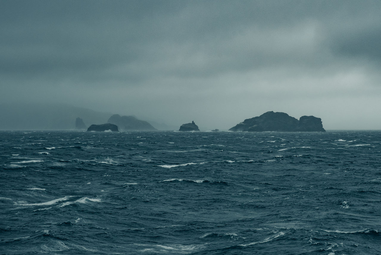 VIEW OF SEA AGAINST SKY