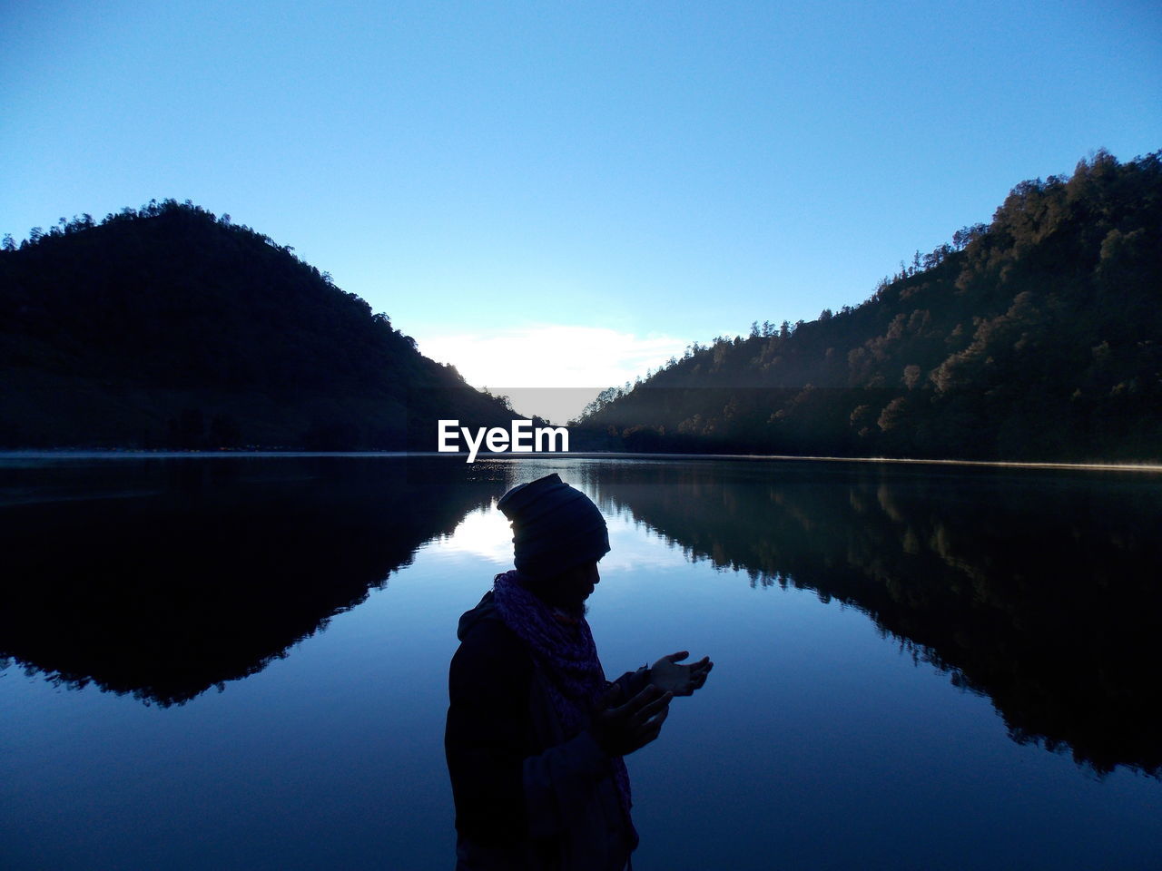 Praying at ranu kumbolo