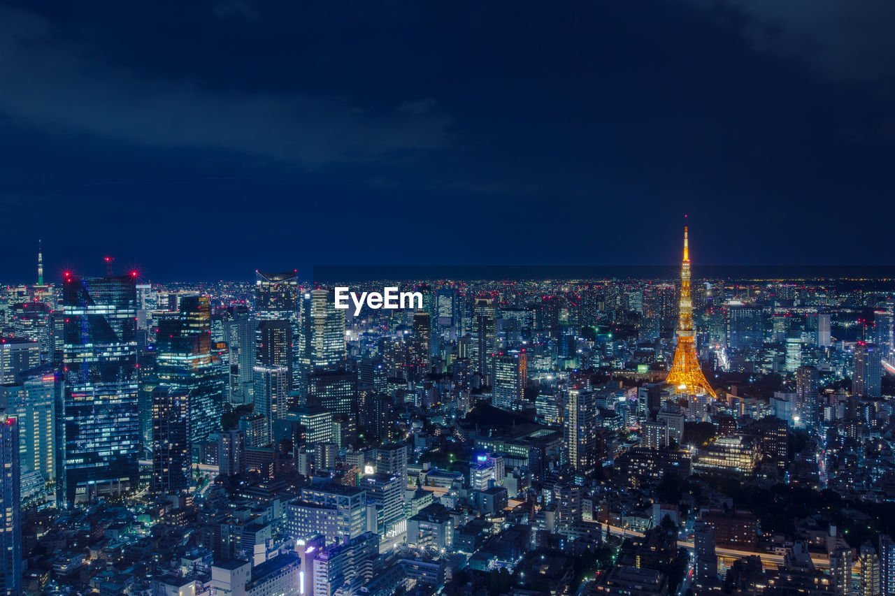 Aerial view of tokyo tower with cityscape at night