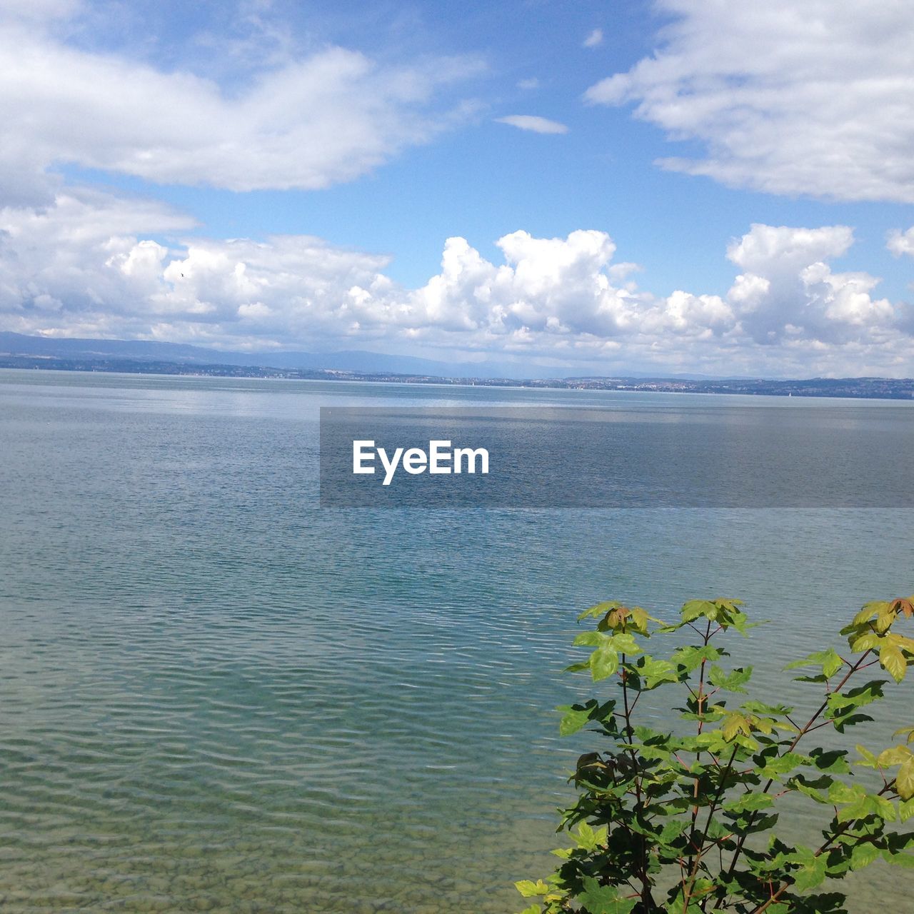 VIEW OF SEA AGAINST SKY