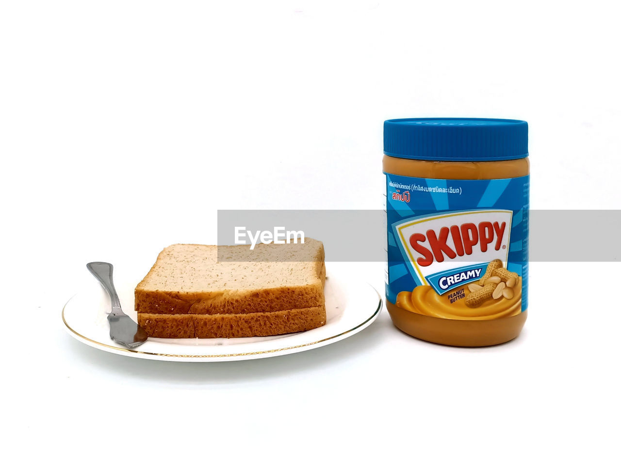 CLOSE-UP OF BREAKFAST