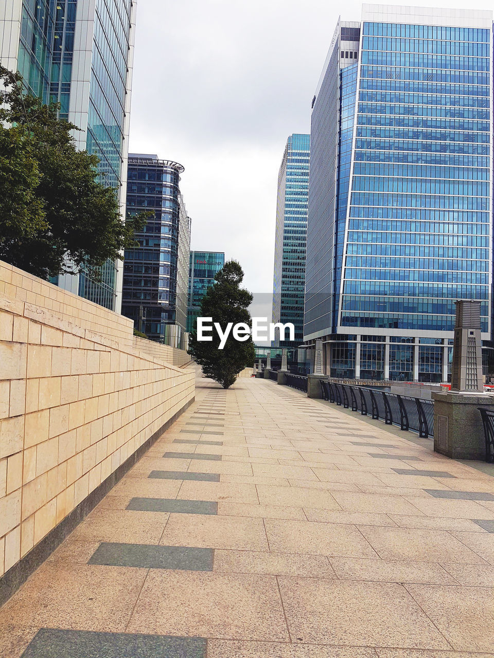 MODERN BUILDINGS AGAINST SKY IN CITY