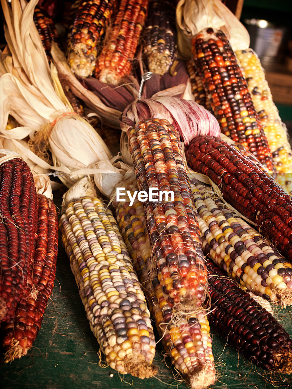 CLOSE-UP VIEW OF VEGETABLES