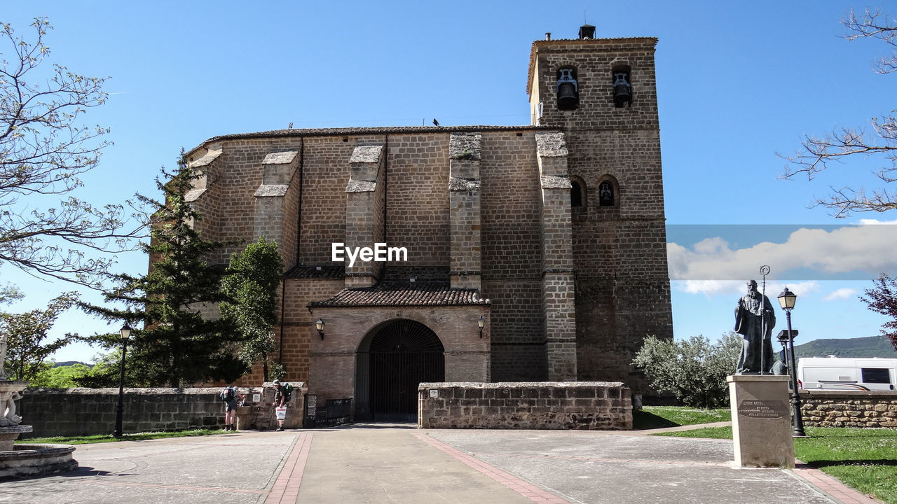 HISTORIC BUILDING AGAINST CLEAR SKY