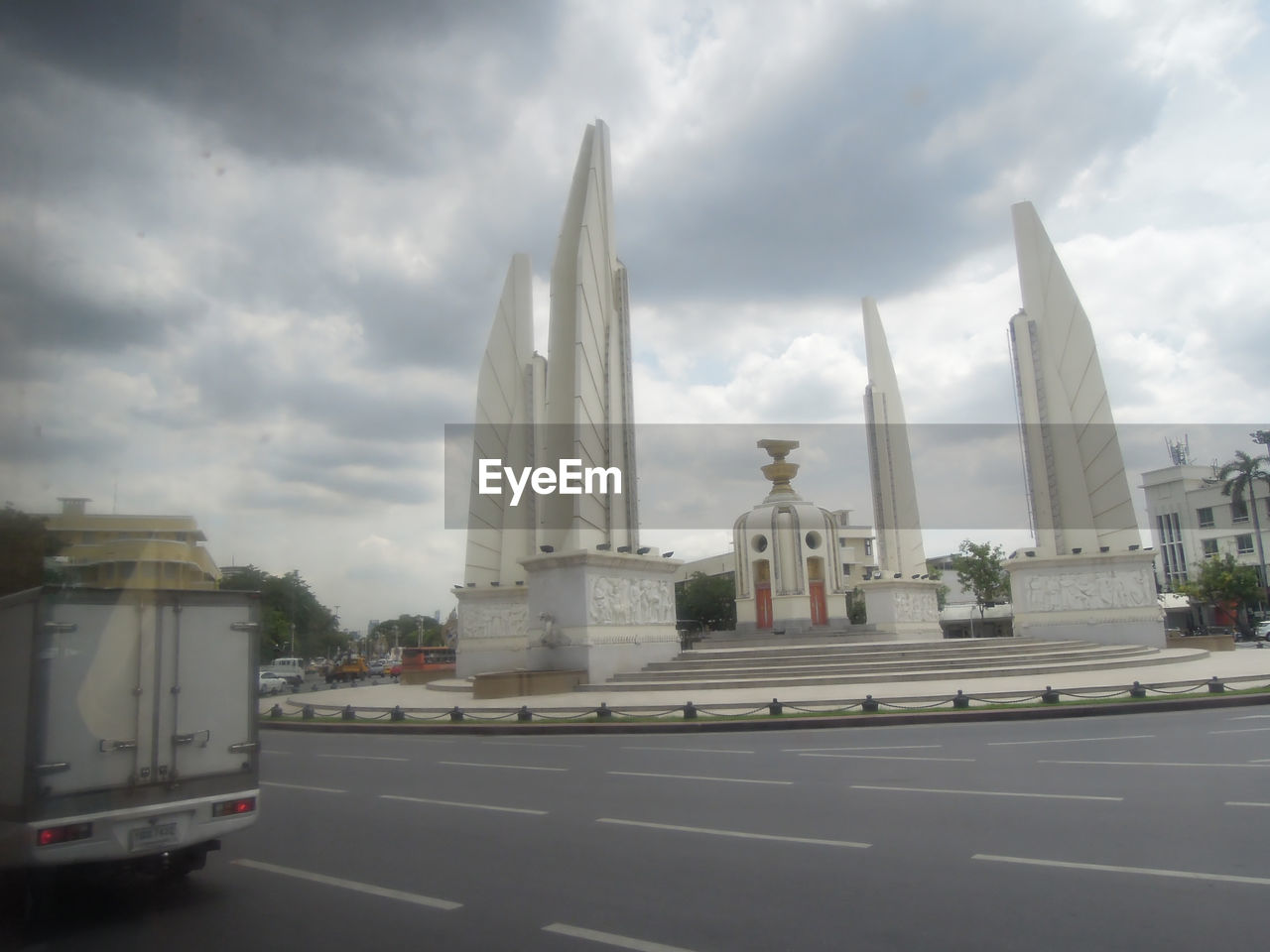 LOW ANGLE VIEW OF MONUMENT