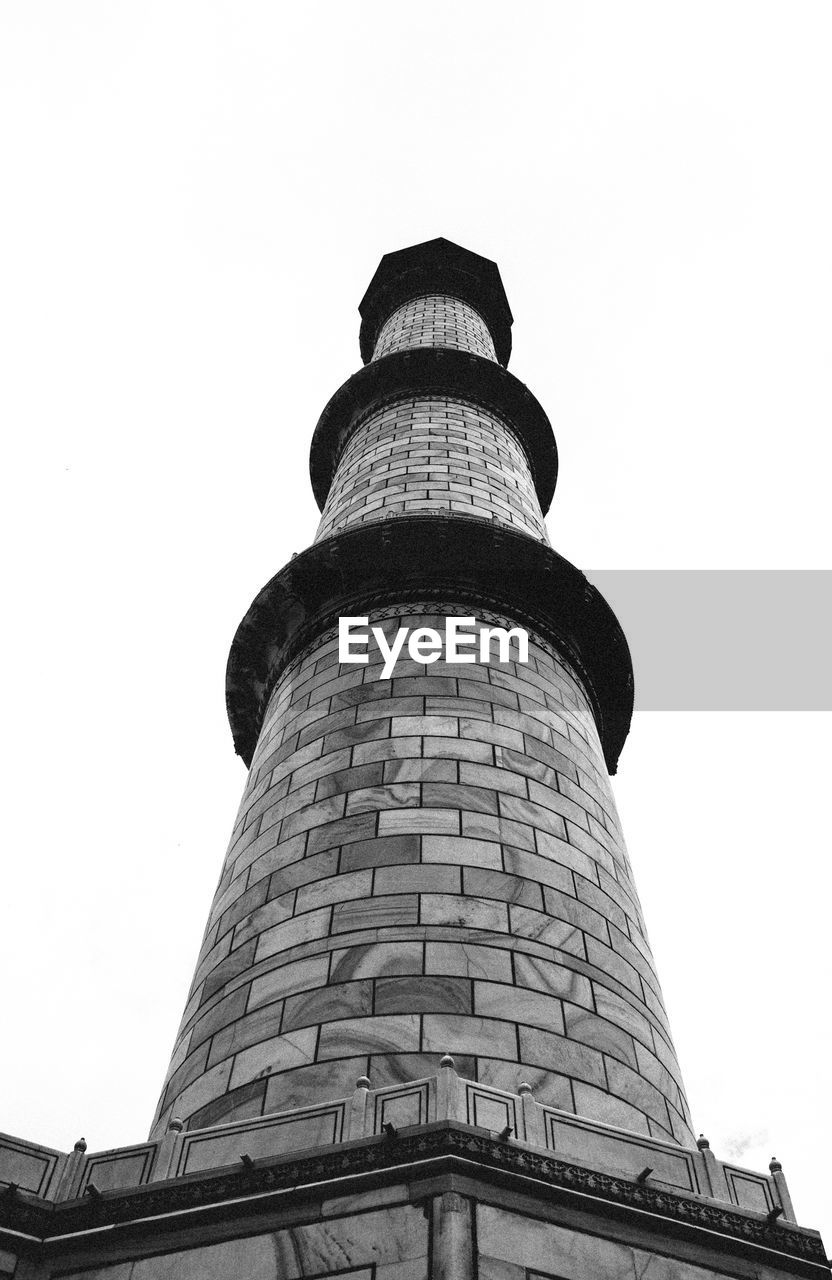 LOW ANGLE VIEW OF TOWER AGAINST CLEAR SKY