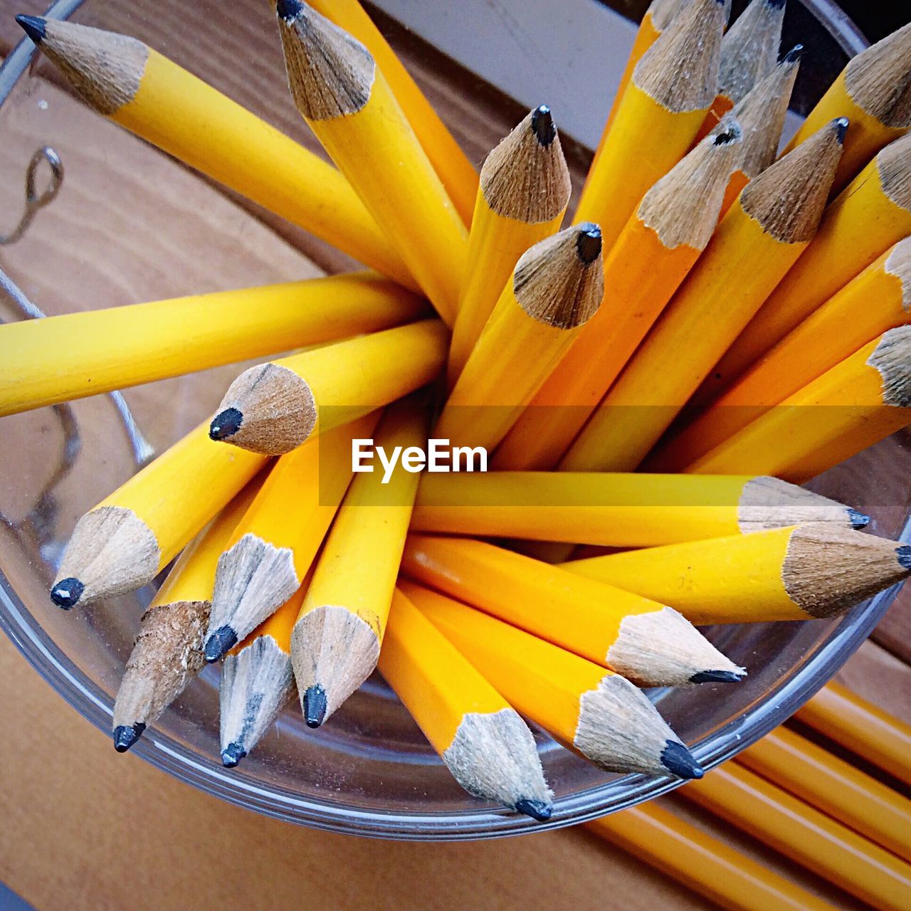 CLOSE-UP OF WOODEN OBJECTS