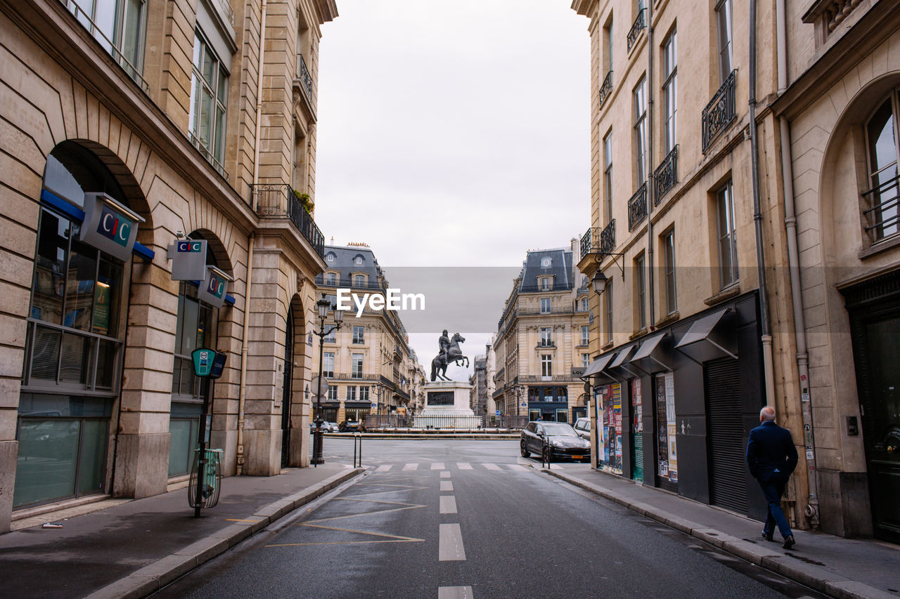 VIEW OF CITY STREET