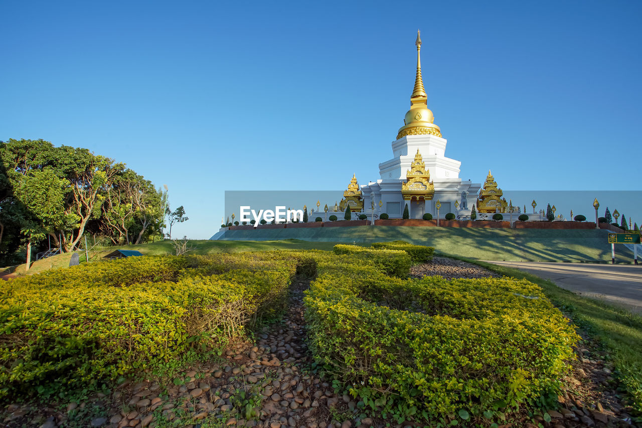 VIEW OF TEMPLE AGAINST SKY