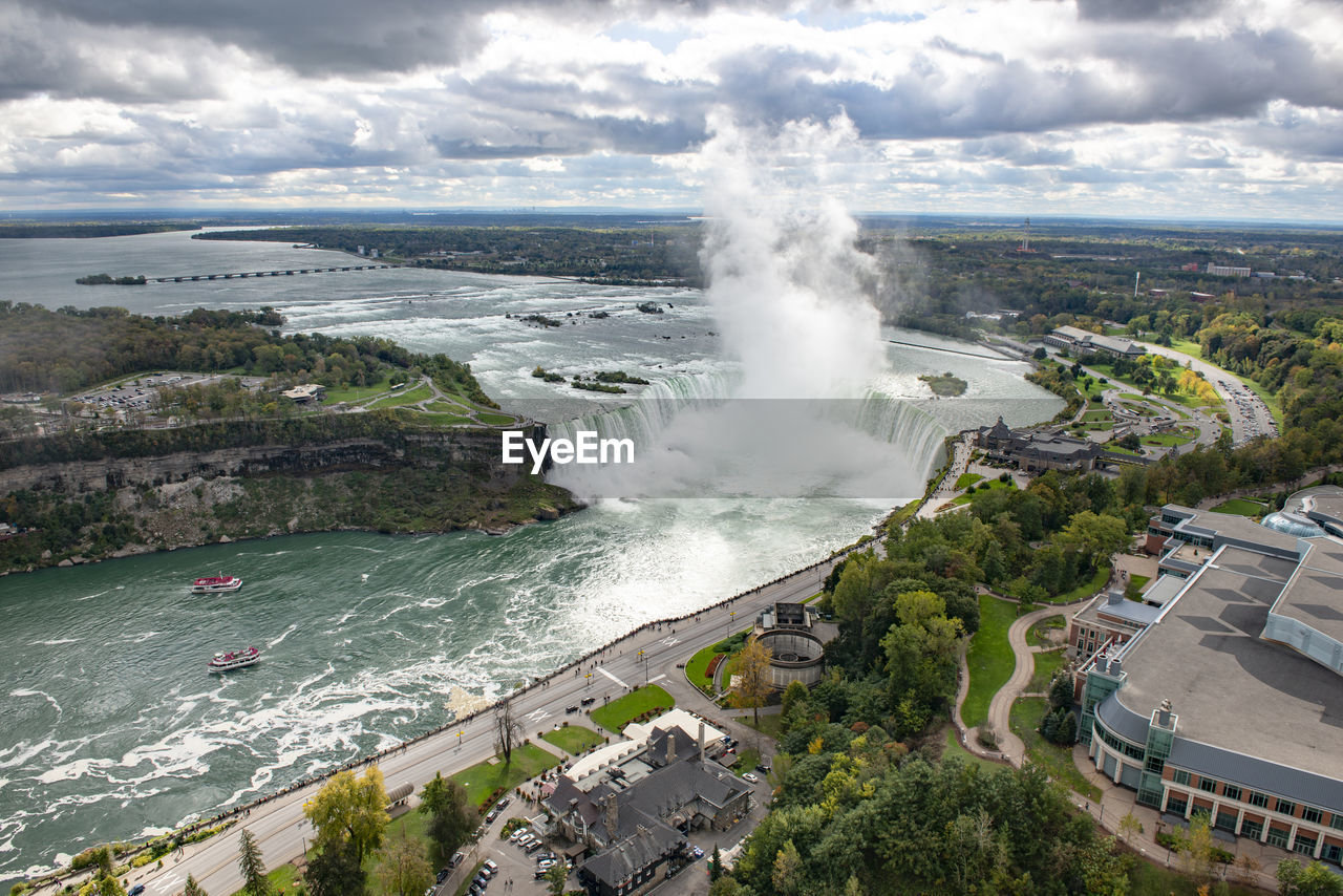 Niagara falls, niagra park, ontario, canada