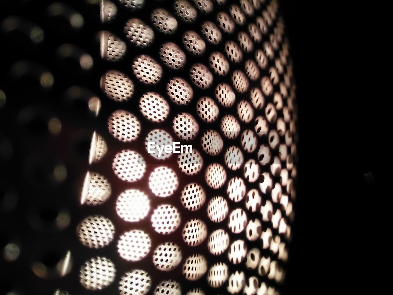 CLOSE-UP OF ILLUMINATED PATTERN