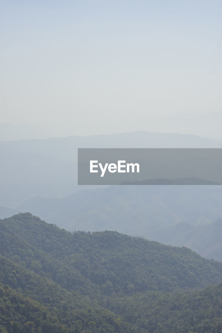 SCENIC VIEW OF MOUNTAIN AGAINST SKY