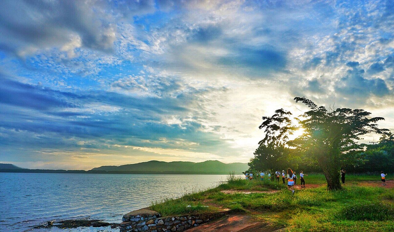 PANORAMIC VIEW OF SEA AGAINST SKY