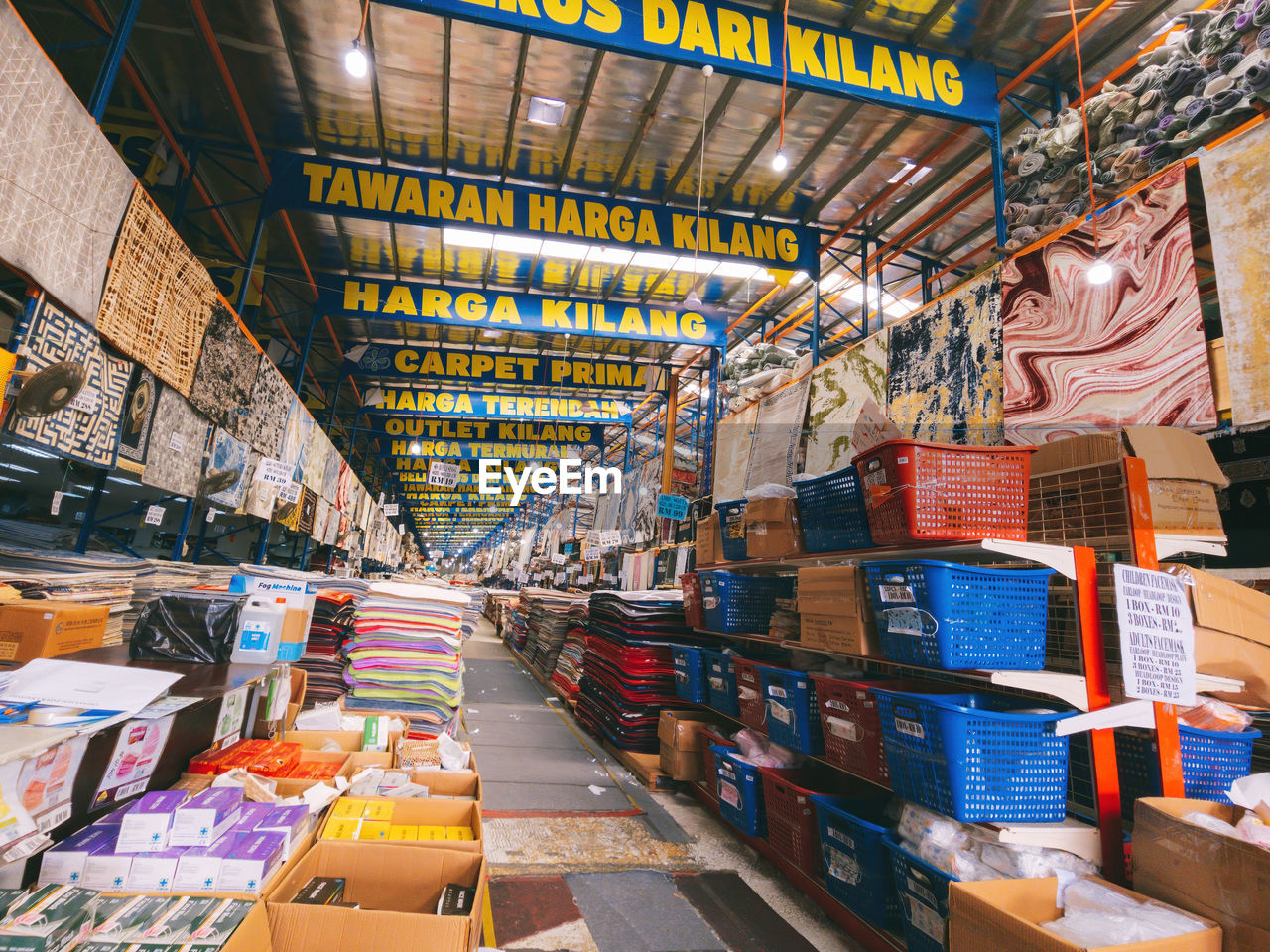 Interior of the carpet prima warehouse located in nilai 3. the store selling all kinds of carpets.