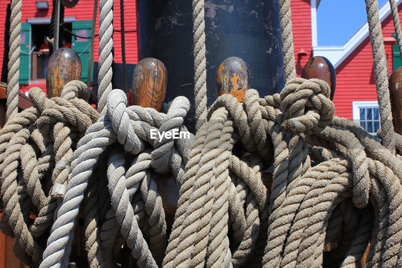 Detail shot of cropped ropes
