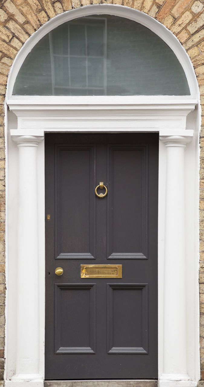 CLOSE-UP OF CLOSED DOORS
