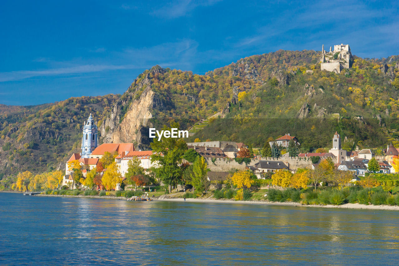 Stift durnstein amidst buildings against sky