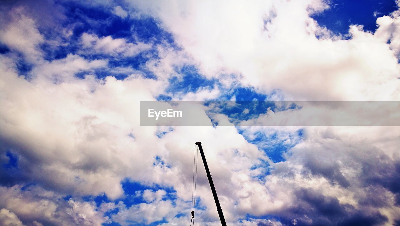 LOW ANGLE VIEW OF SKY