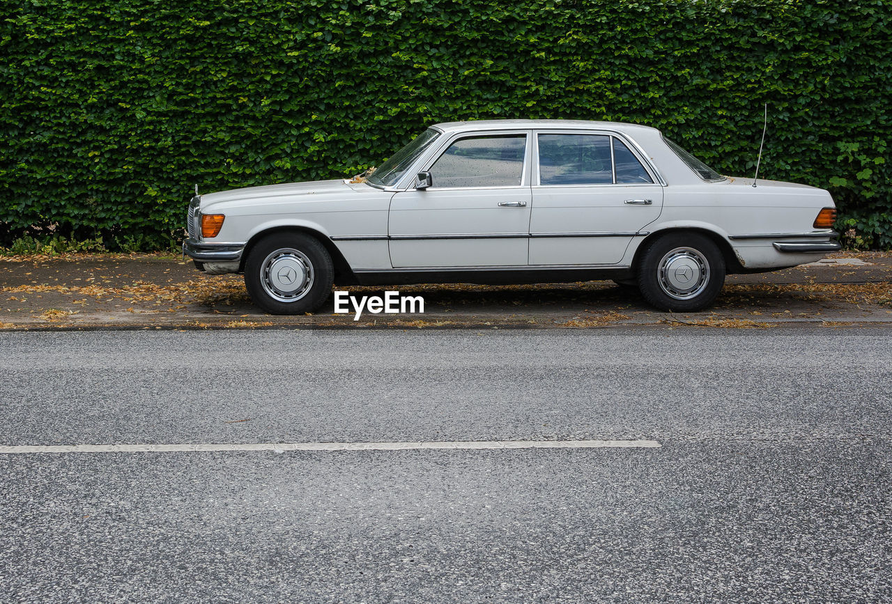 CAR PARKED ON ROAD