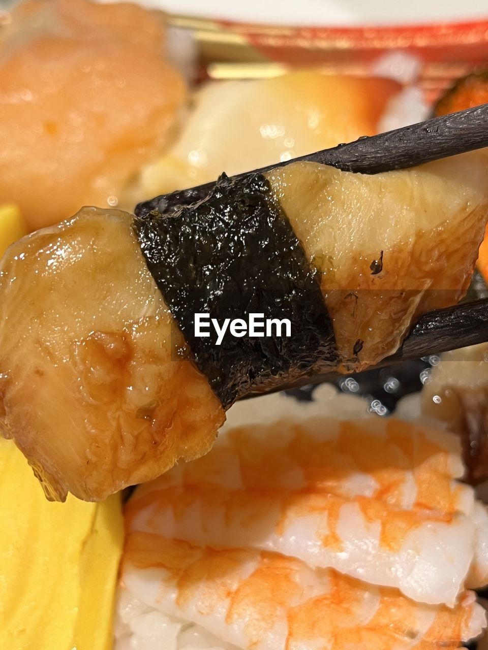 food and drink, food, cuisine, freshness, sushi, asian food, dish, healthy eating, seafood, wellbeing, japanese cuisine, japanese food, close-up, indoors, fish, no people, rice, still life, culture, meal, serving size, california roll