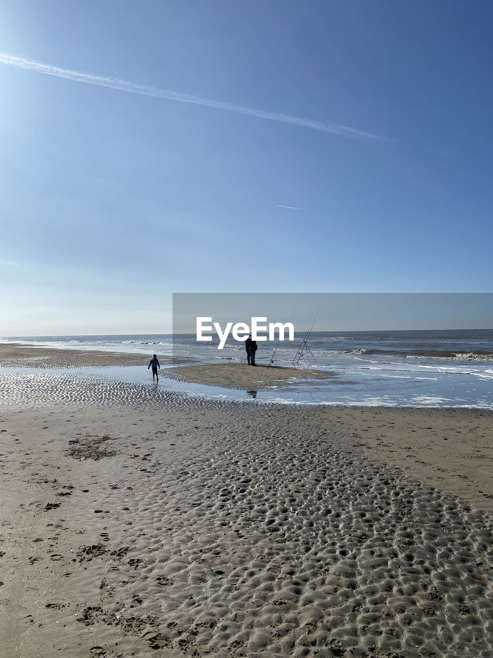 PANORAMIC VIEW OF BEACH AGAINST SKY