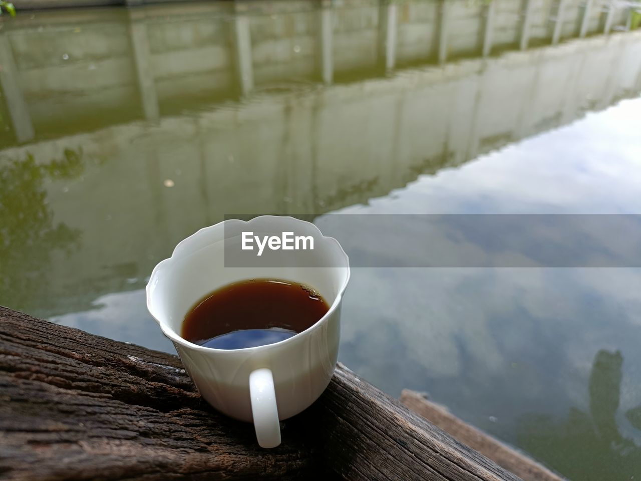 drink, food and drink, refreshment, cup, mug, tea, water, hot drink, tea cup, wood, nature, morning, relaxation, coffee, no people, food, day, reflection, outdoors, assam tea, freshness, coffee cup, wellbeing, tranquility