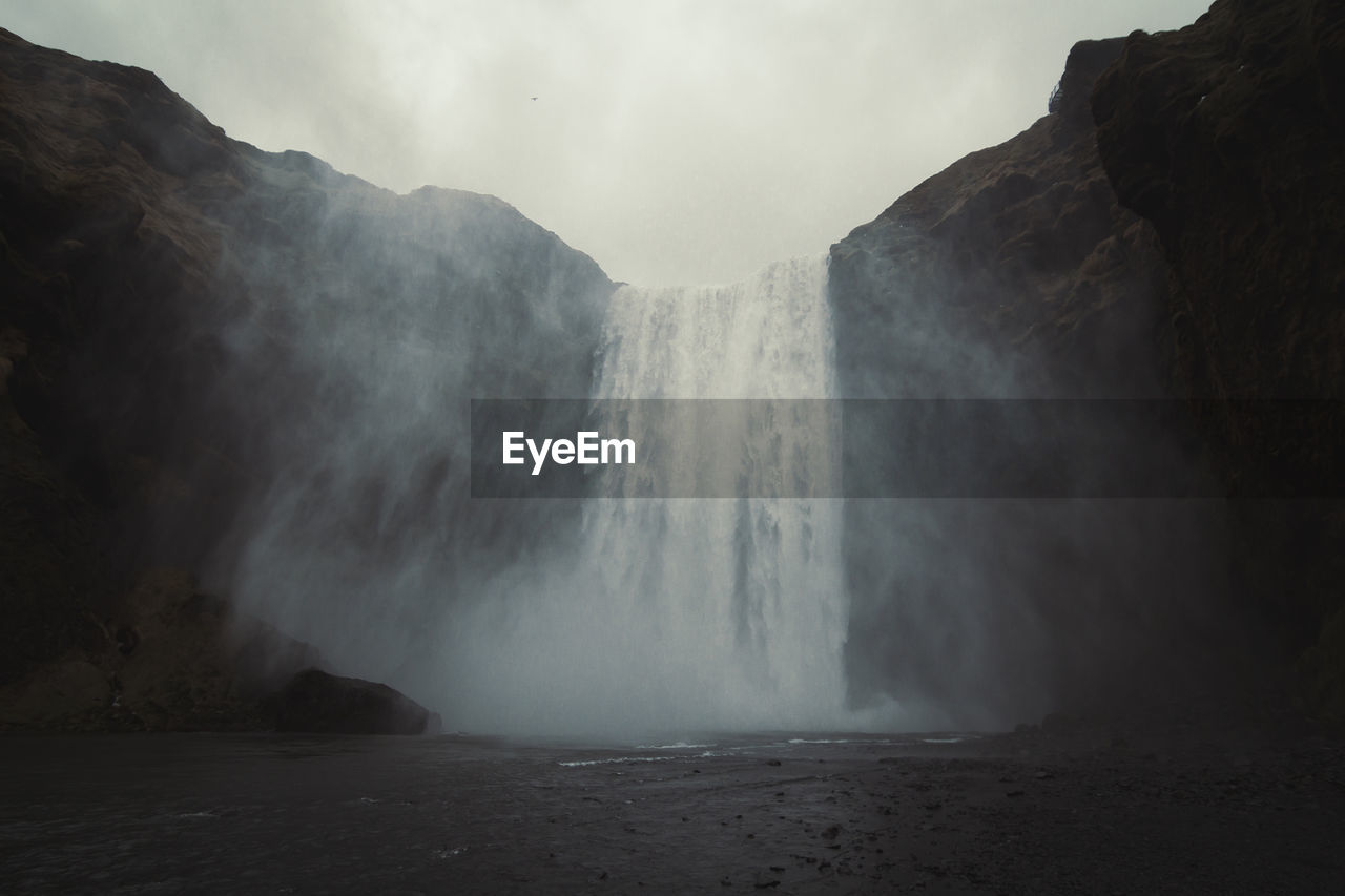 Skogafoss waterfall landscape photo