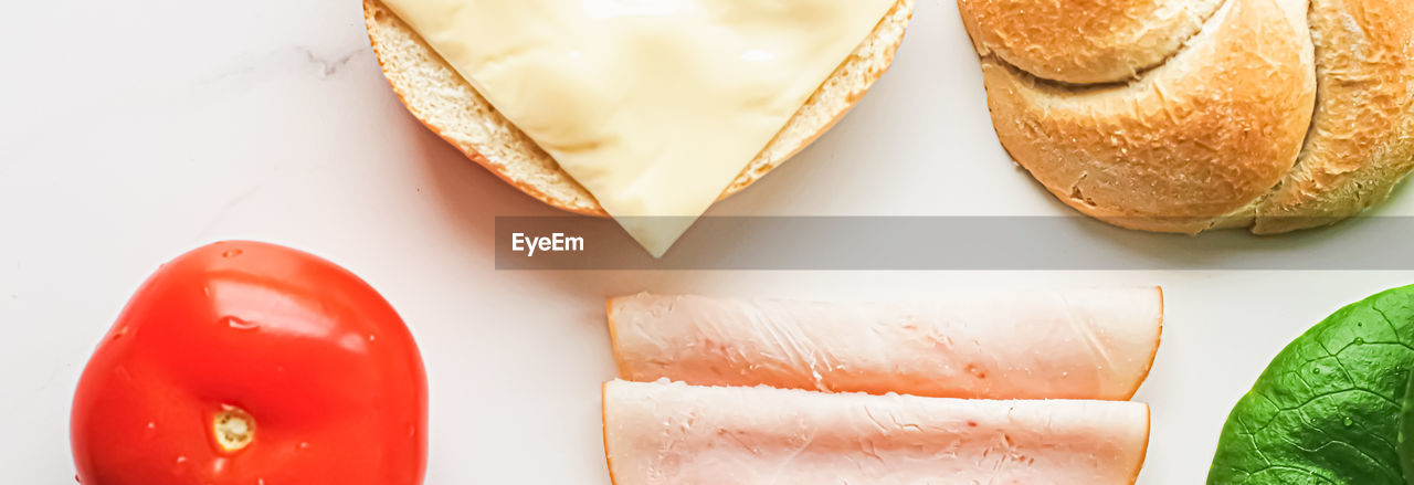 HIGH ANGLE VIEW OF BREAD IN CONTAINER