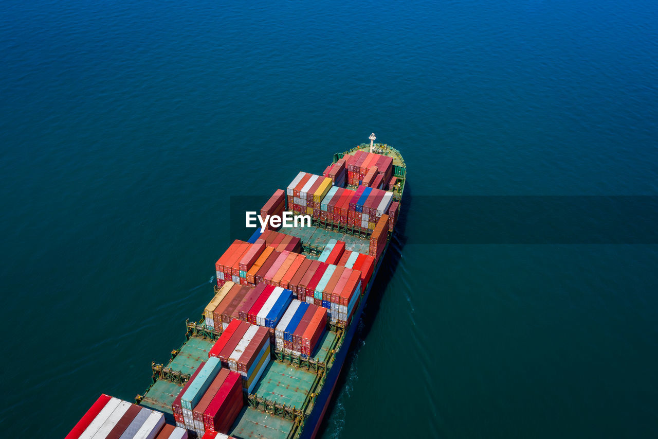 HIGH ANGLE VIEW OF SHIP AT SEA