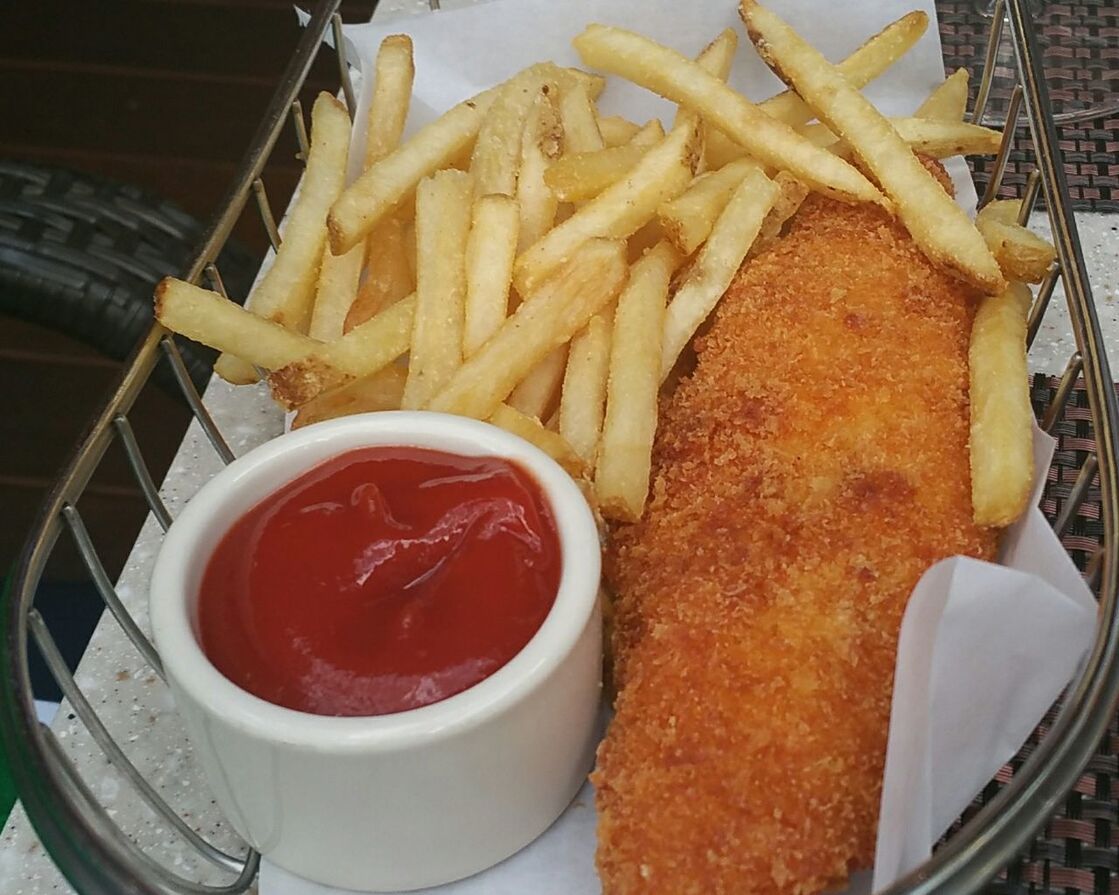 CLOSE-UP OF SERVED FOOD