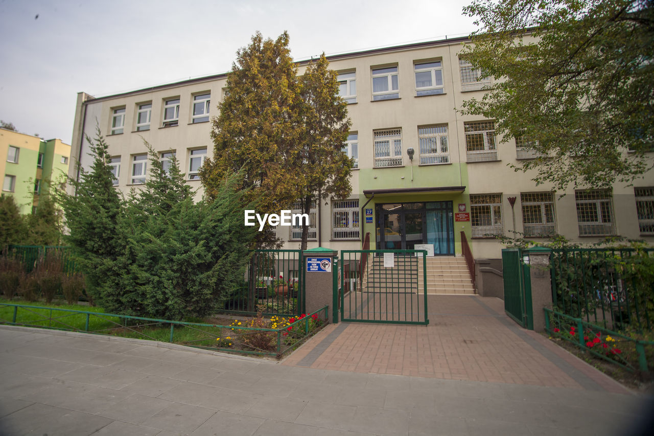 VIEW OF RESIDENTIAL BUILDINGS