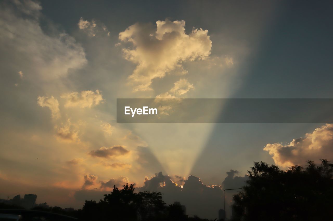 LOW ANGLE VIEW OF SKY DURING SUNSET