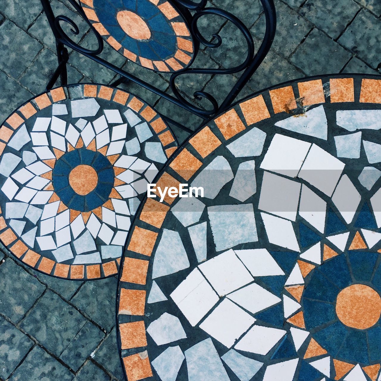 High angle view of pattern table and chair