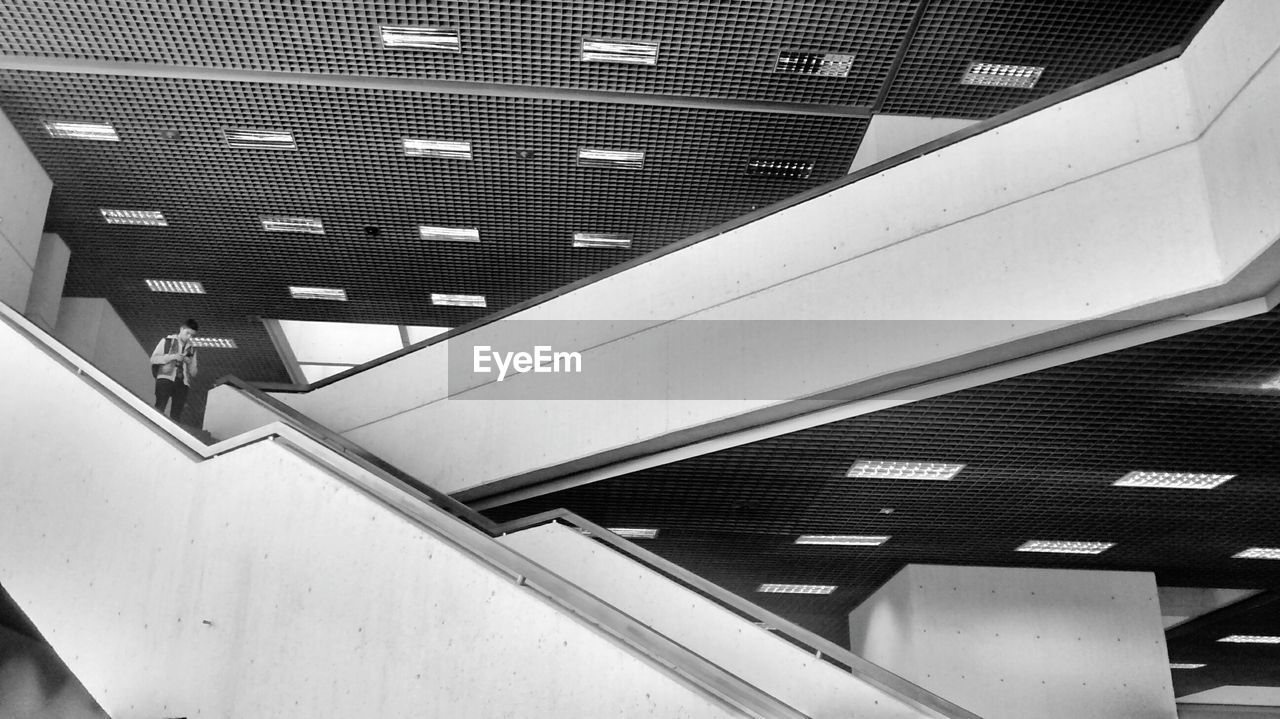 LOW ANGLE VIEW OF MODERN CEILING