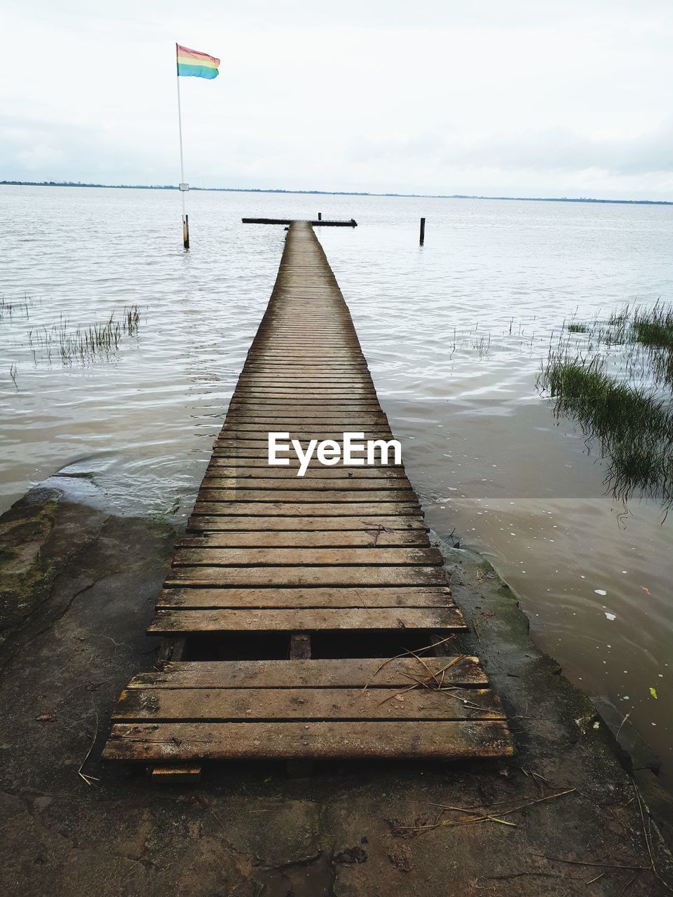 PIER OVER SEA