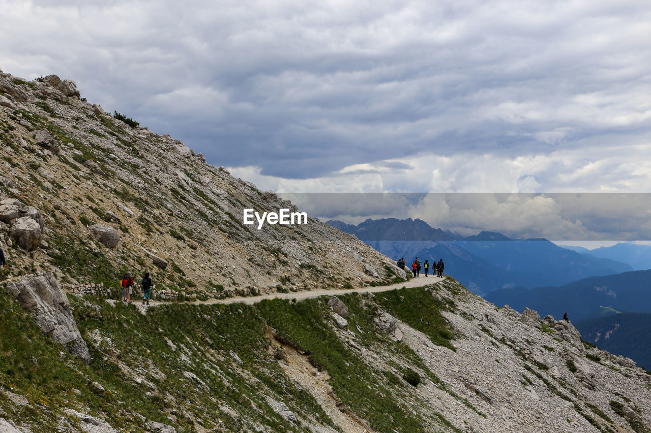 SCENIC VIEW OF MOUNTAIN AGAINST SKY