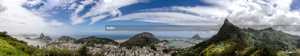 Panoramic shot of rio de janeiro against sky