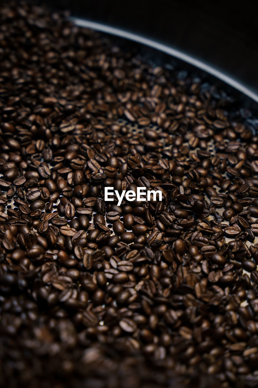 food and drink, food, roasted coffee bean, coffee, close-up, freshness, drink, brown, no people, selective focus, abundance, indoors, large group of objects, roasted, still life, soil, produce, dark, coffee crop