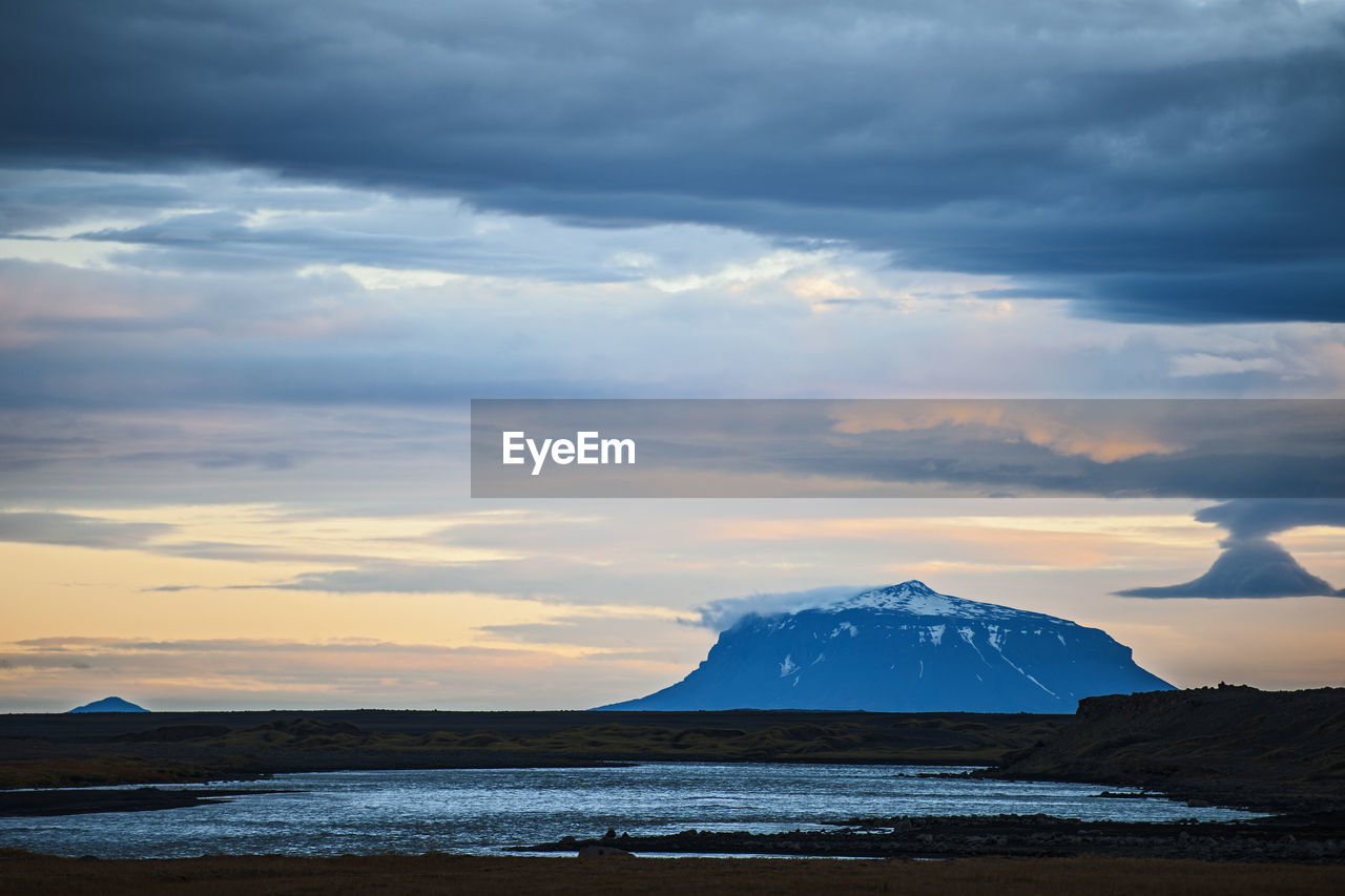 The majestic mountain herðubreið in the icelandic highlands